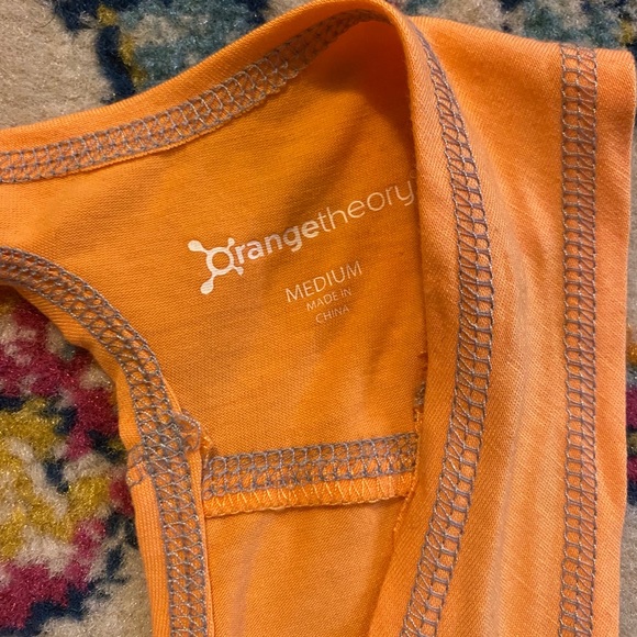 OTF More Life split back tank size medium - Picture 2 of 4